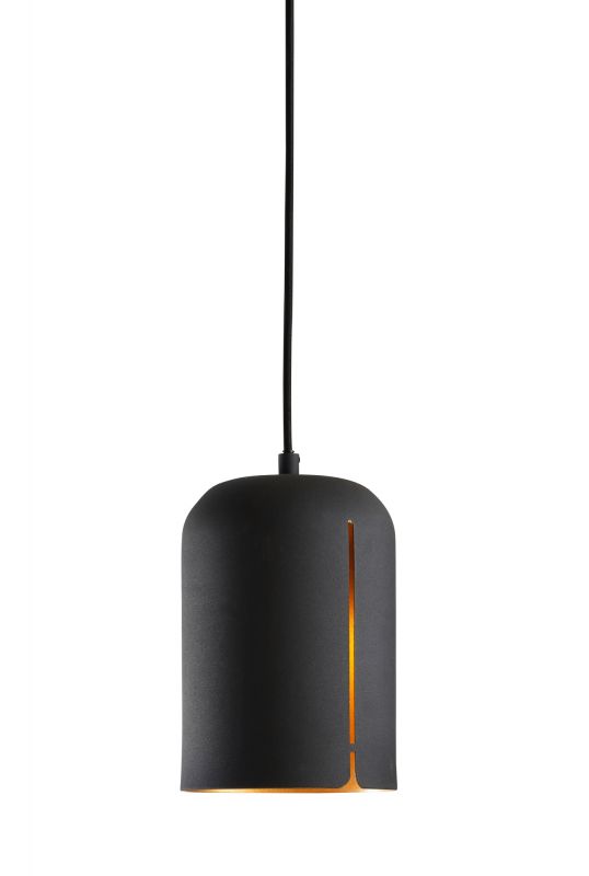 Schwarze Gap Pendelleuchte von Woud, minimalistische Hängelampe mit Schlitz für indirektes Licht.